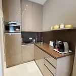 Ezevacances Capuccino Vue 5 Mn 7 Mn Gare Wifi アパート *