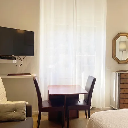 شقة Ezevacances Capuccino Vue 5 Mn 7 Mn Gare Wifi إز