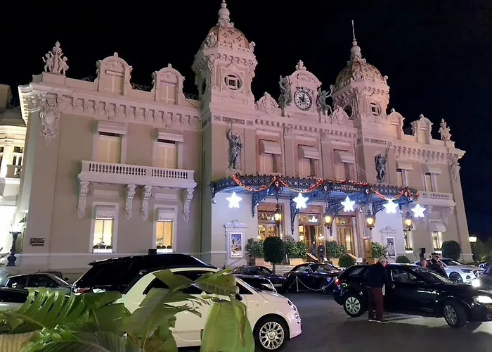 アパート Ezevacances Capuccino Vue 5 Mn 7 Mn Gare Wifi エズ