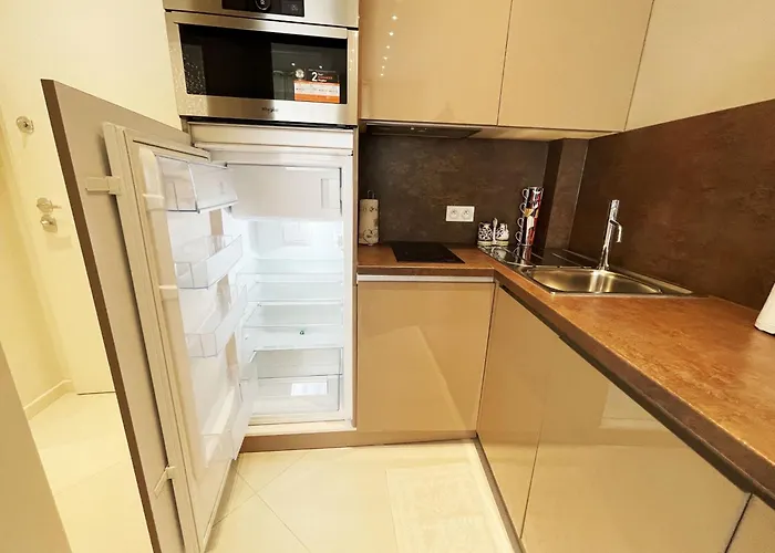 アパート Ezevacances Capuccino Vue 5 Mn 7 Mn Gare Wifi *