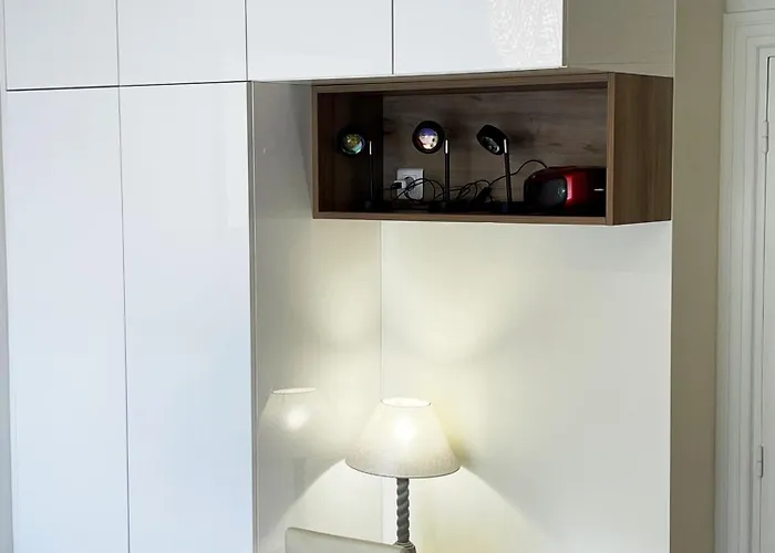 アパート Ezevacances Capuccino Vue 5 Mn 7 Mn Gare Wifi エズ