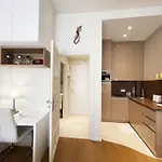 Apartment Ezevacances Capuccino Vue 5 Mn 7 Mn Gare Wifi
